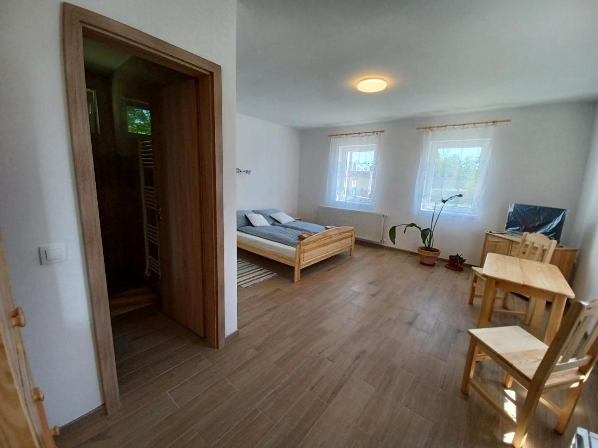 Hotel Fazekas Vendeghaz Balatonkeresztúr Exteriér fotografie
