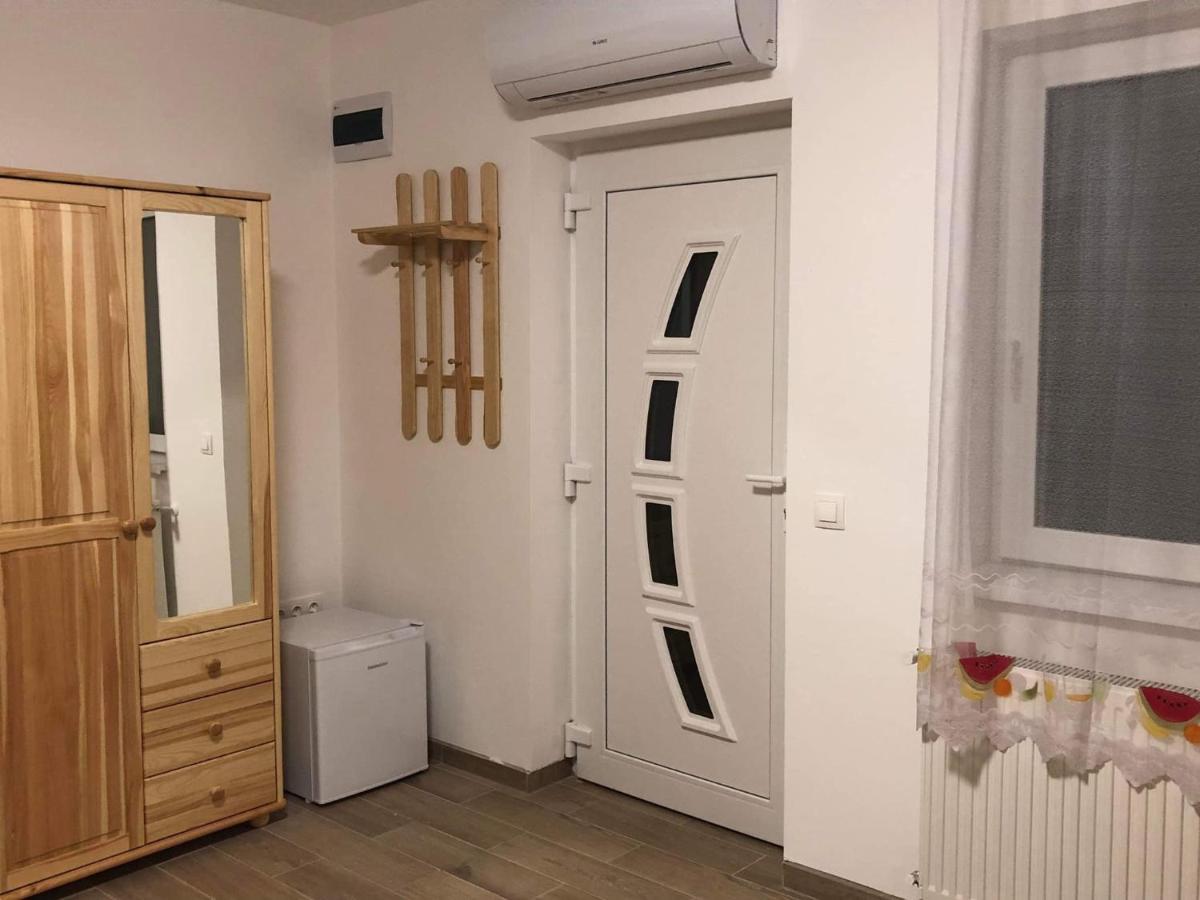 Hotel Fazekas Vendeghaz Balatonkeresztúr Exteriér fotografie